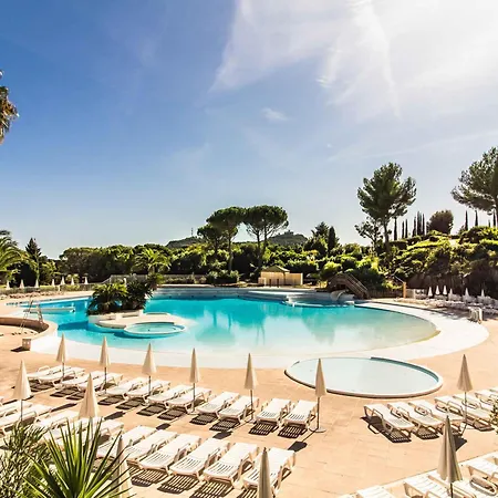 Confort 2 Pieces Avec Terrasse, Piscine Et Parking - Fr-1-504-673 Apartment