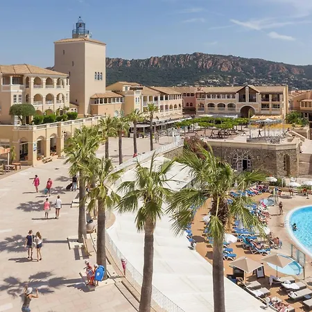 Cap Esterel 2 Pièces Avec Terrasse Vue Golf Et Parking - Fr-1-504-673 Appartement