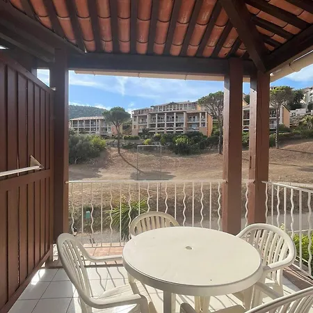 Cap Esterel 2 Pièces Avec Terrasse Vue Golf Et Parking - Fr-1-504-673 Appartement Saint-Raphaël