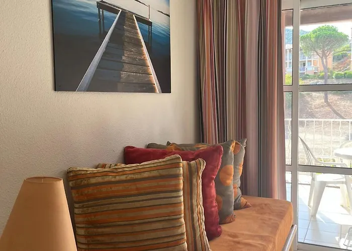 Apartamento Cap Esterel 2 Pieces Avec Terrasse Vue Golf Et Parking - Fr-1-504-673 *